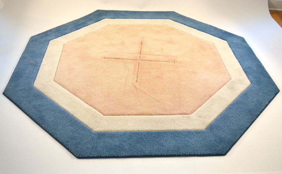 Sculpted Octagonal Rug