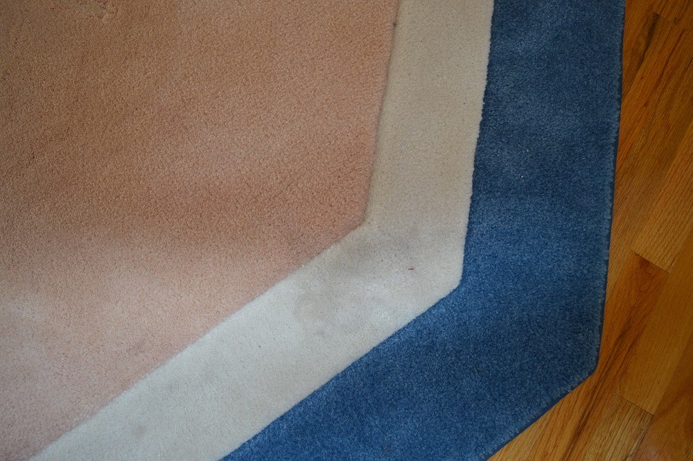 Sculpted Octagonal Rug