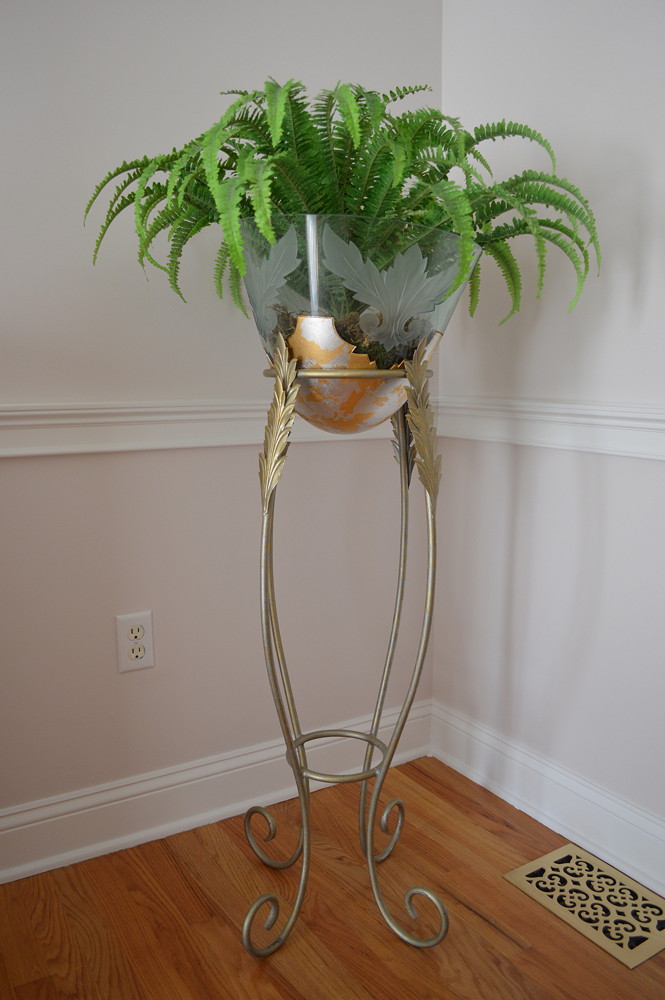 Plant stand with faux fern