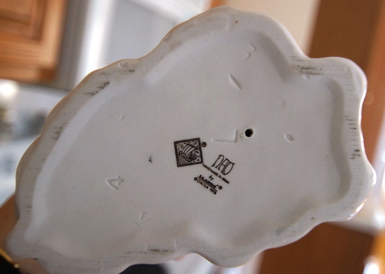 Nao by Lladro Figurine