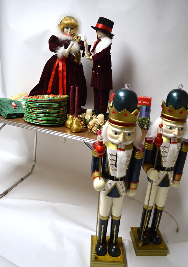 Nutcracker Christmas Lot 