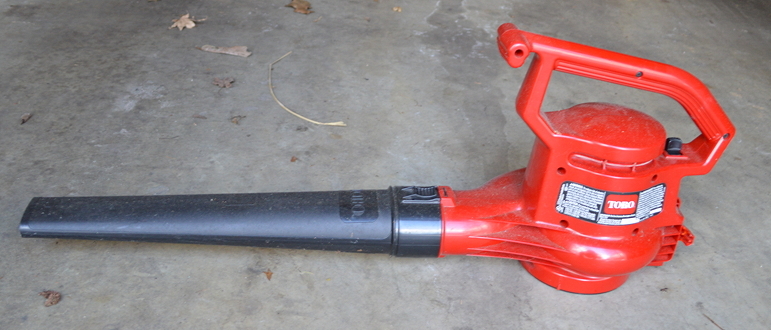 Leaf Blower