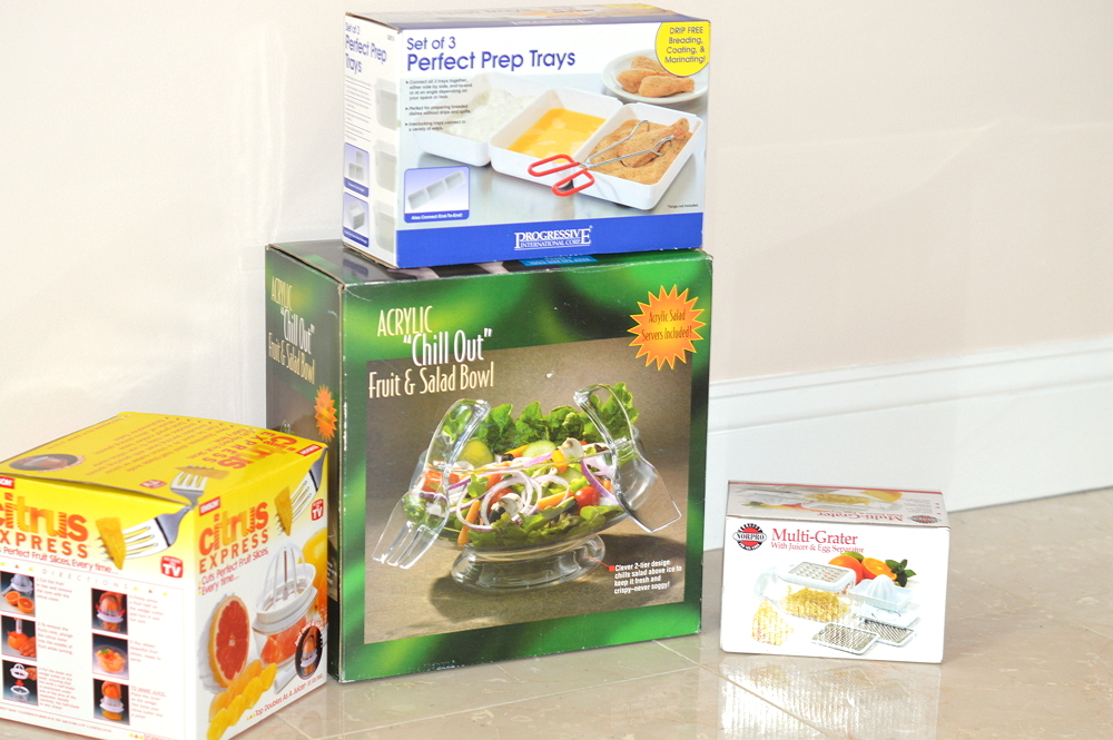 Brand New Salad Bowl Plus More