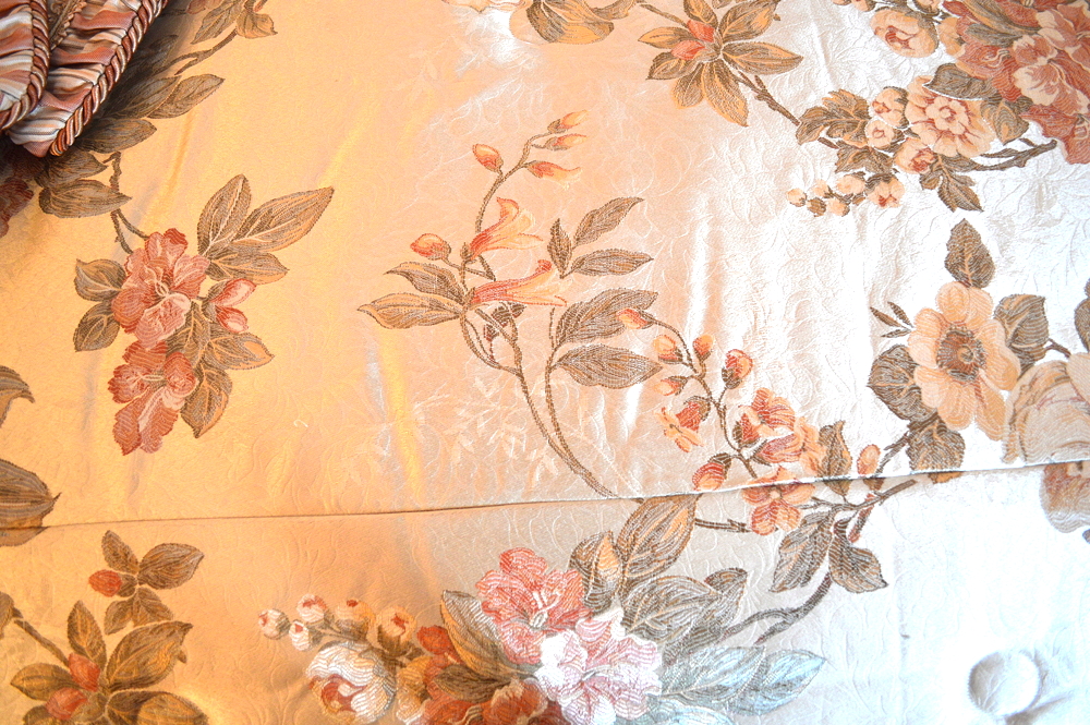 Elegant Boudoir Bedding