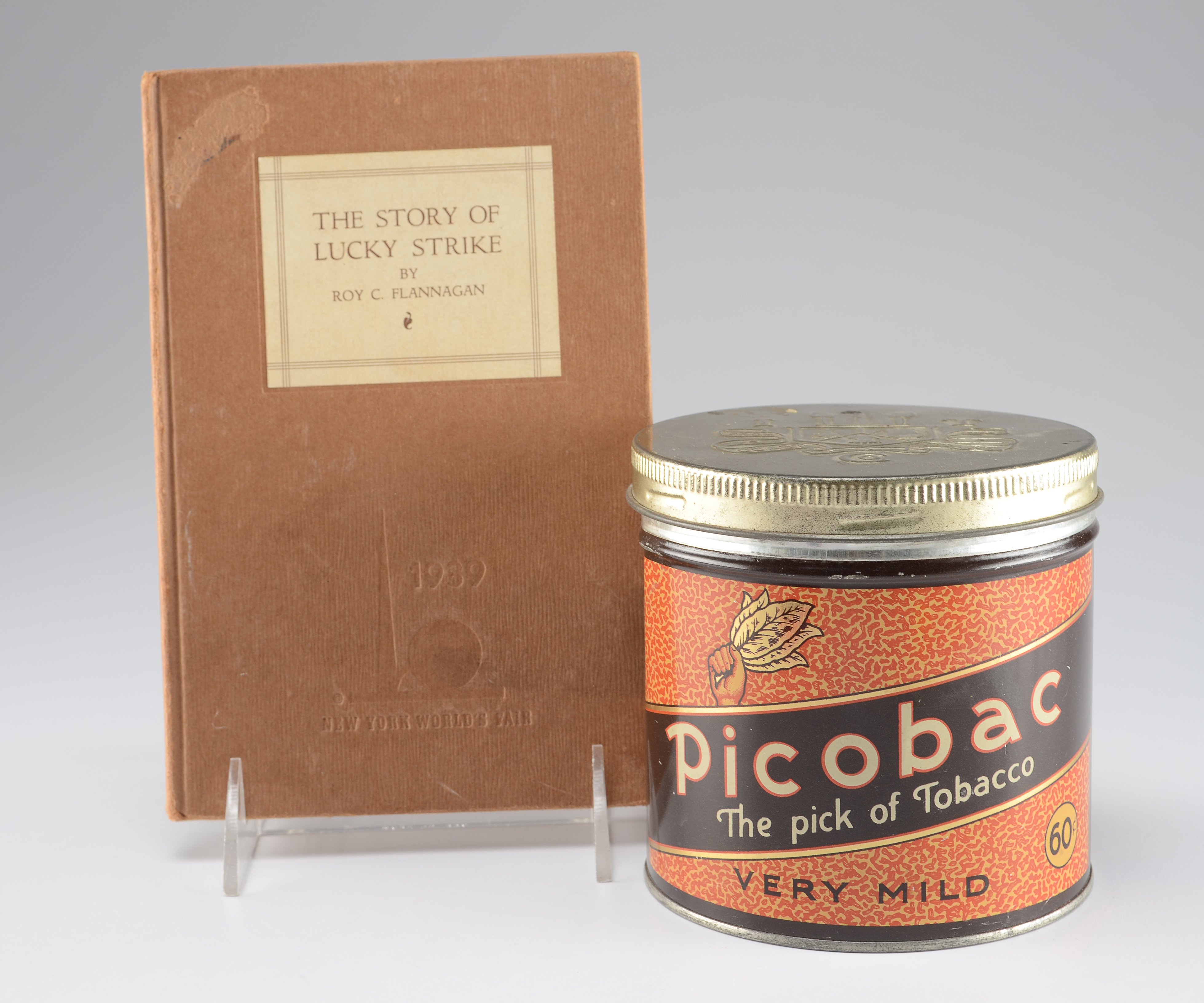 Lot of Tobacciana Collectibles