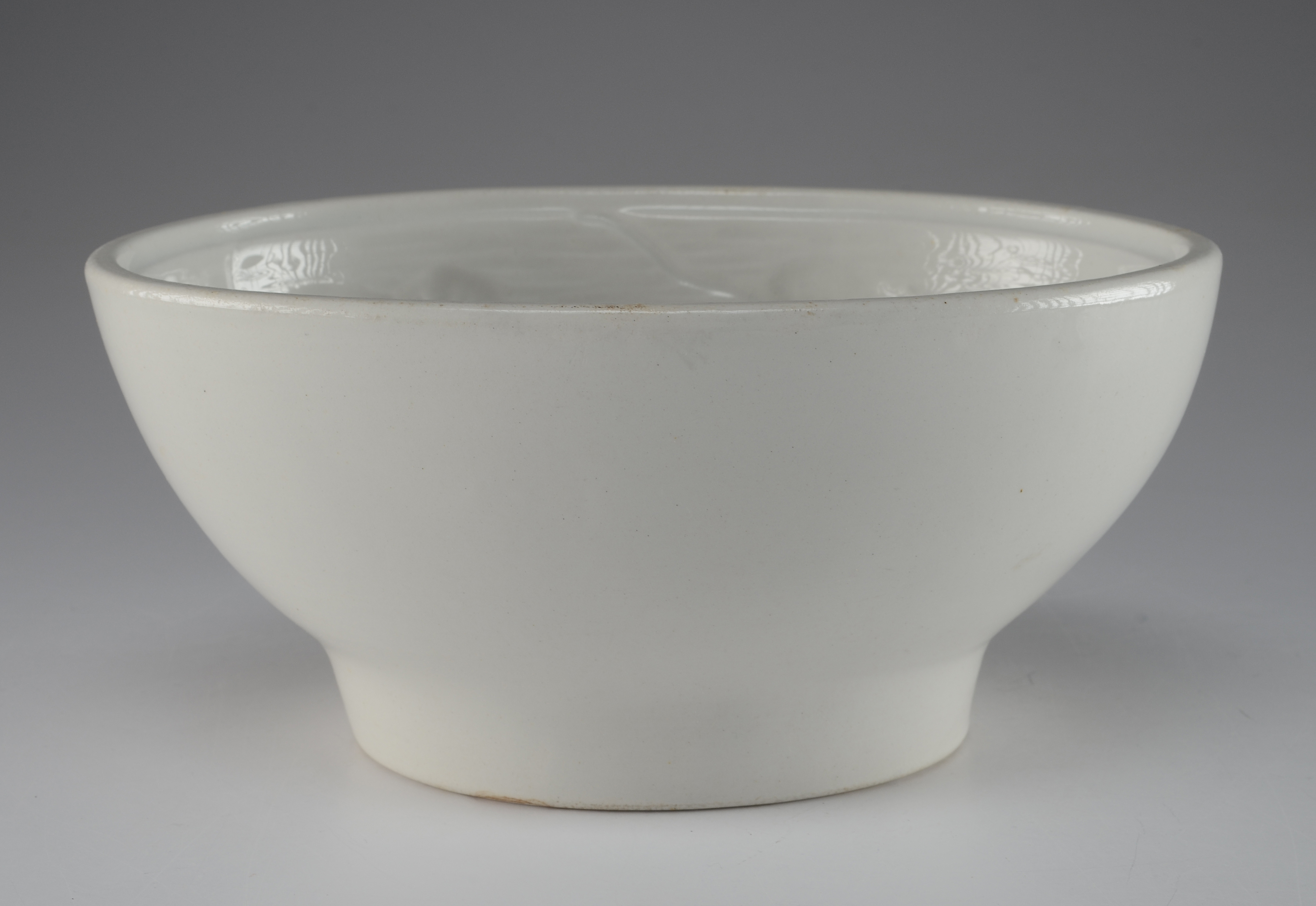 White serving bowl