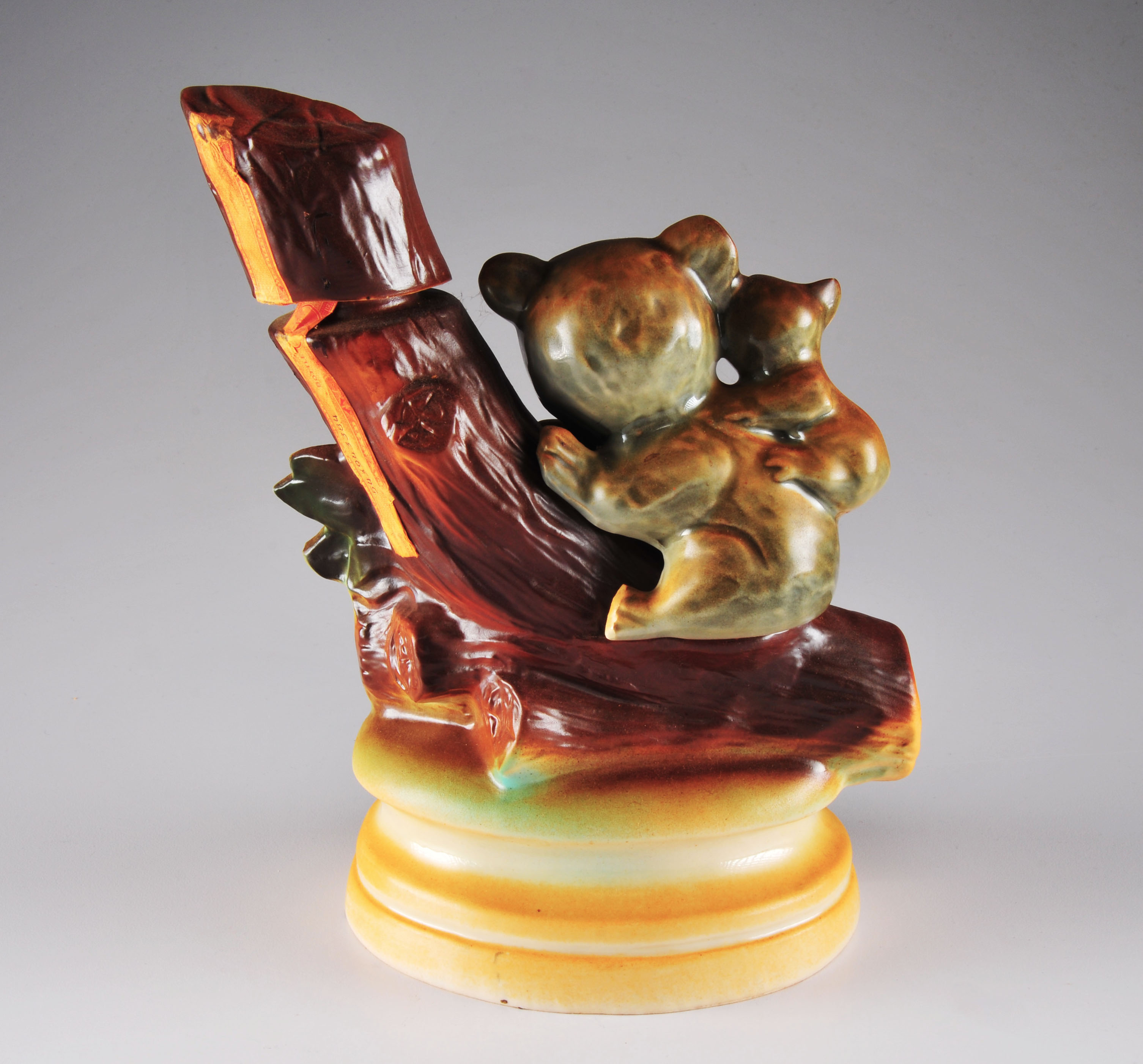 Vintage Jim Beam "Australia" liquor bottle