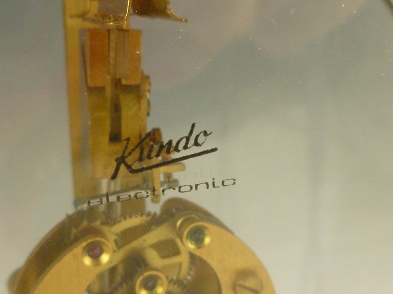 Kundo Electric Skeleton Mystery Clock