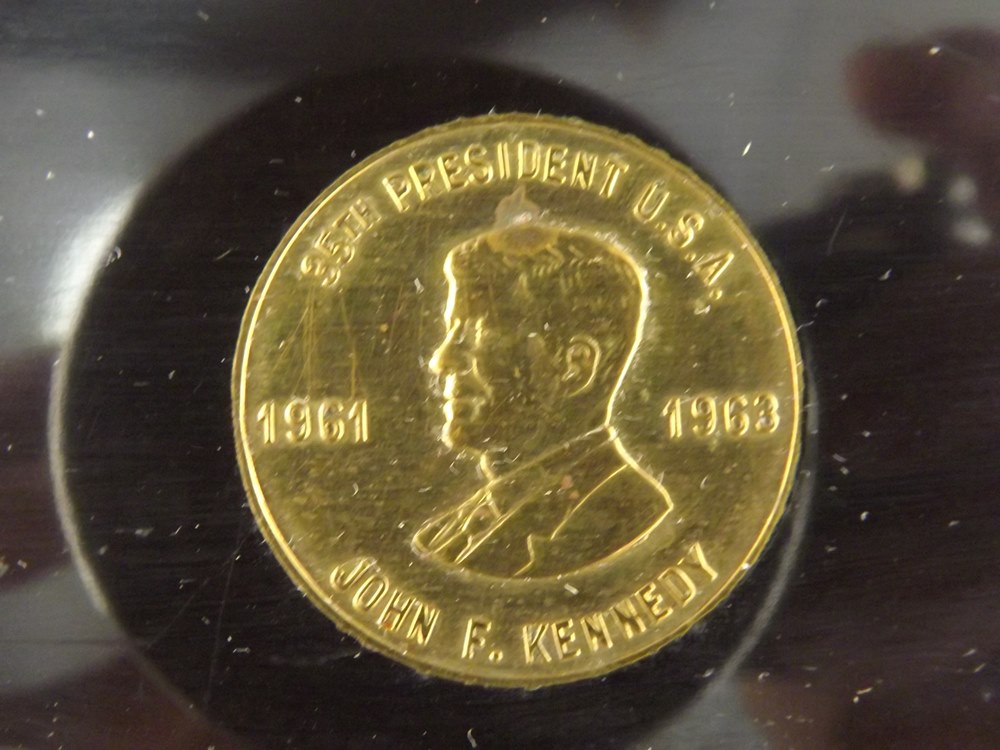 Fitz and Floyd Pots de Creme Set, Couroc Trays, Brass Fondue Pot