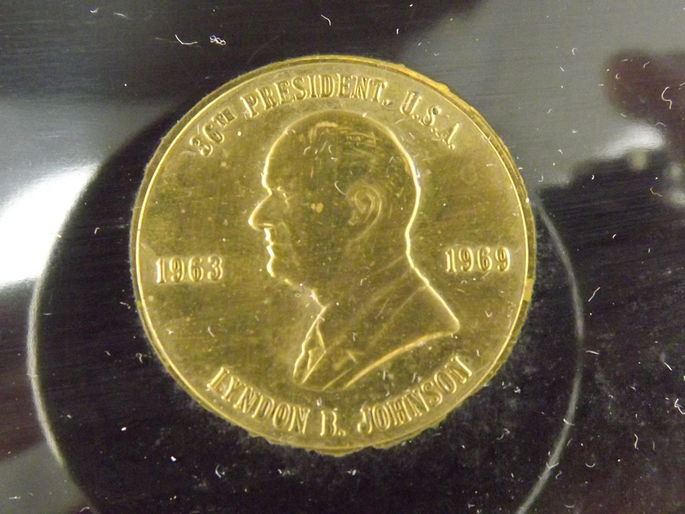 Fitz and Floyd Pots de Creme Set, Couroc Trays, Brass Fondue Pot