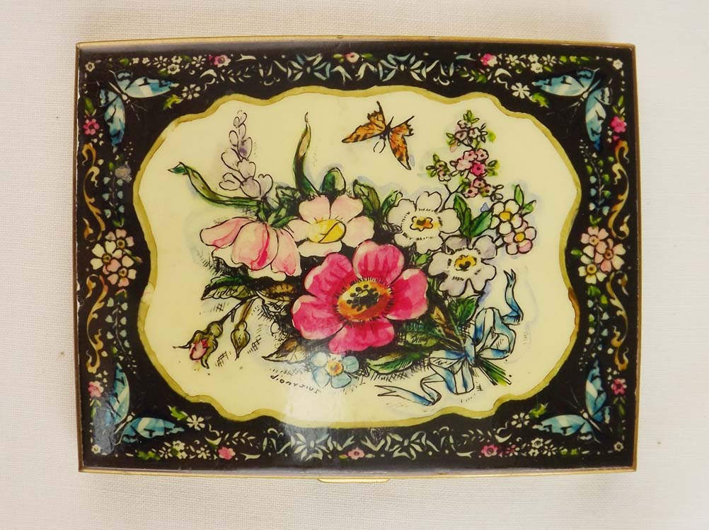 Vintage Floral Guilloche-Lined Cigarette Case