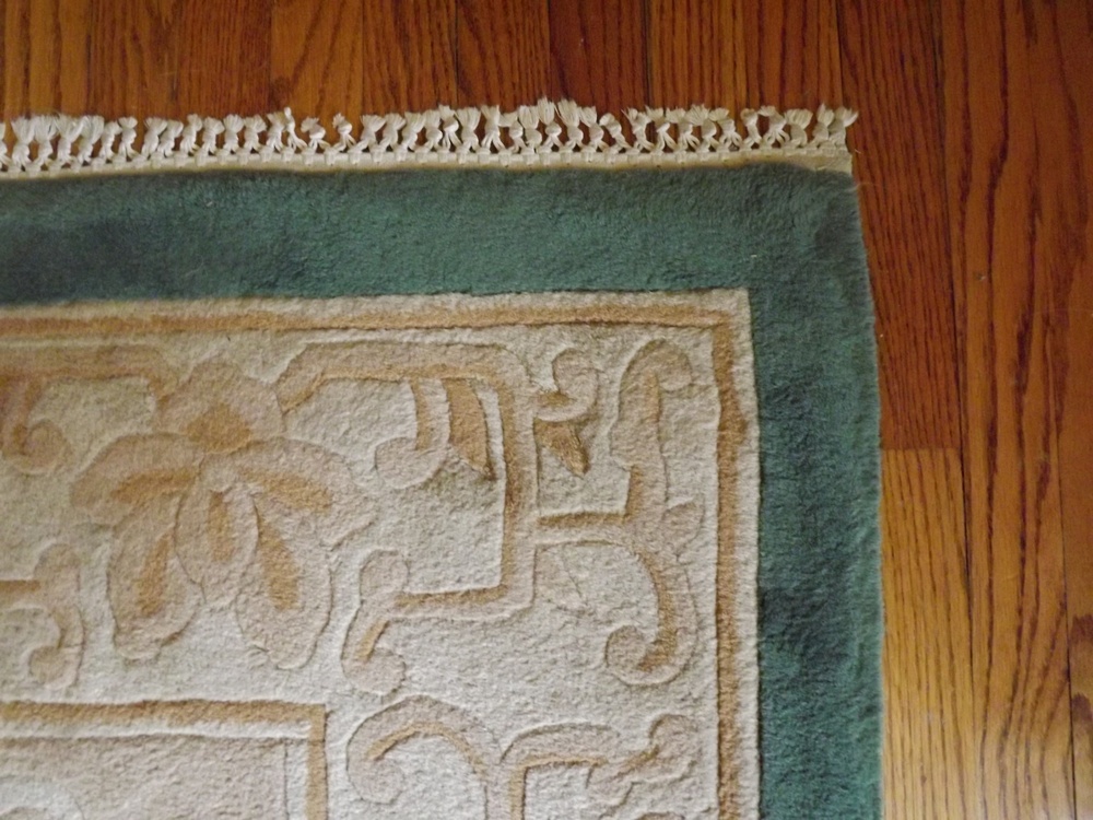 Wool Pile Hand Knotted Scroll Motif Rug