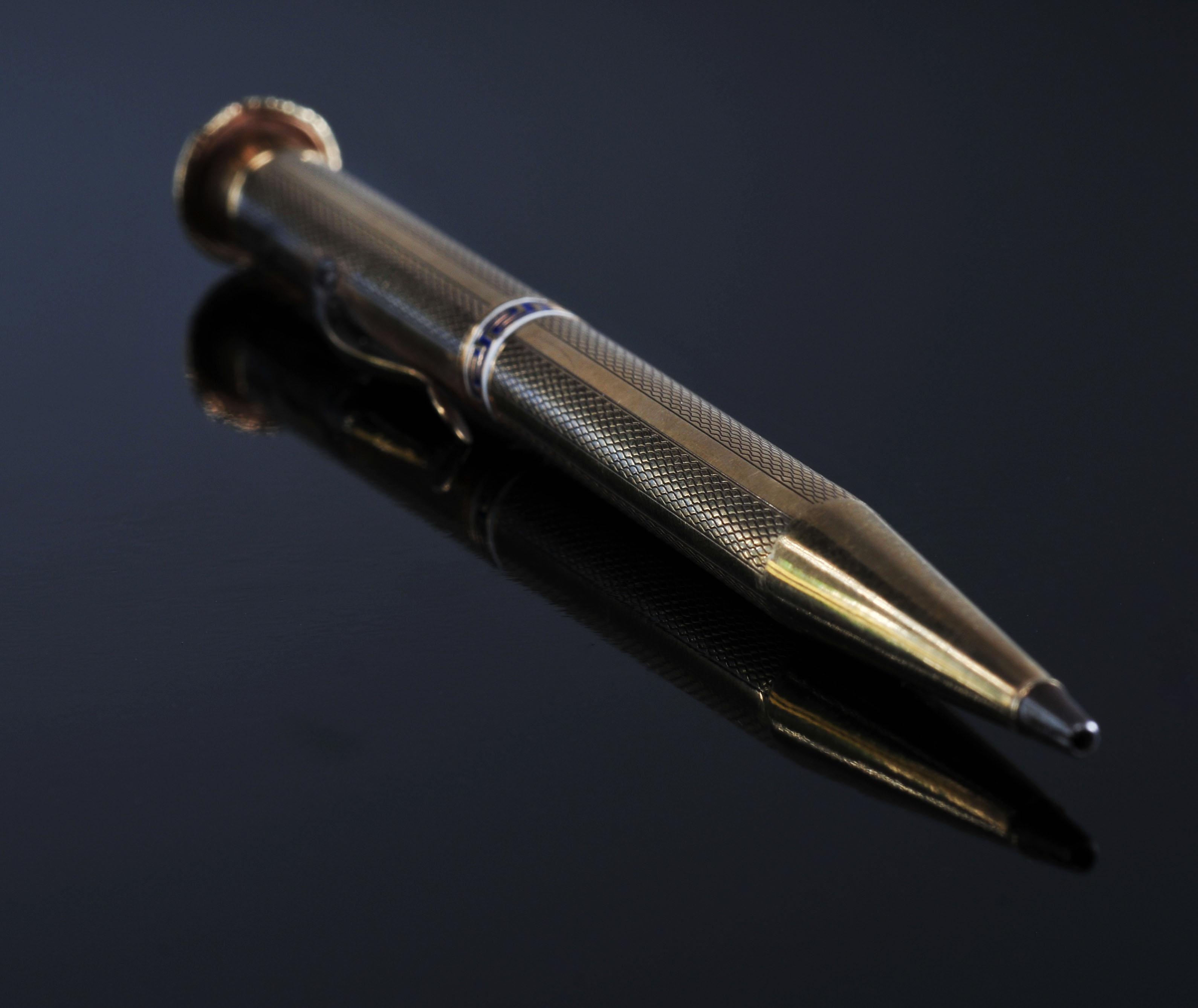 14K yellow gold pencil 