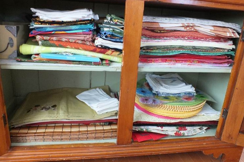 A generous lot of rectangular and circular placemats for every occasion