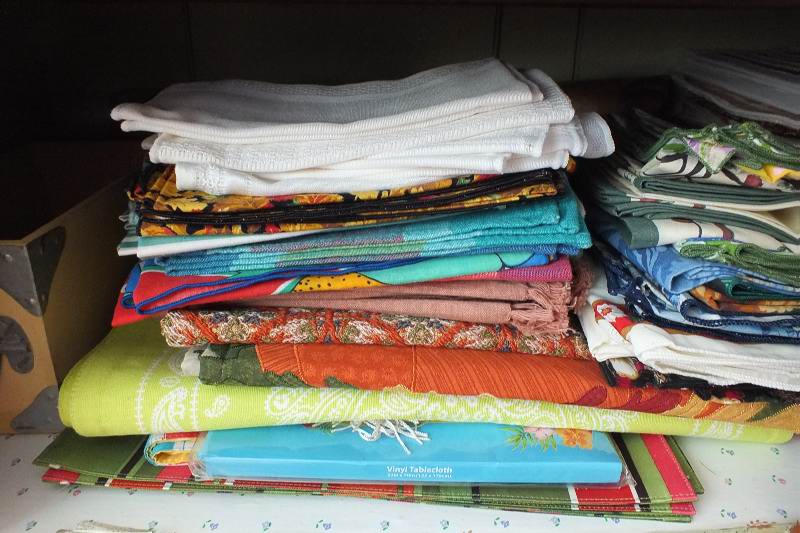 A generous lot of rectangular and circular placemats for every occasion