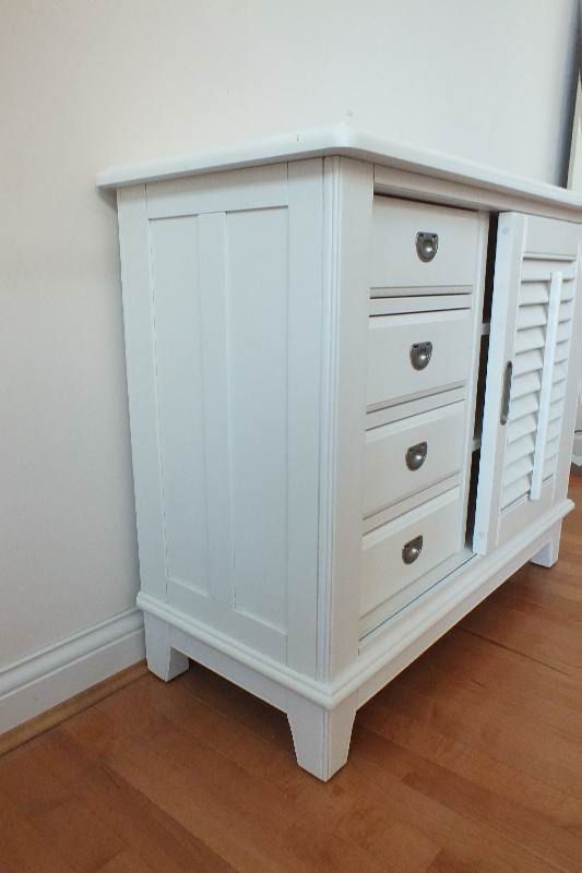 A white painted wood cabinet, Country Cottage in style