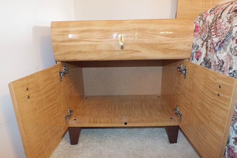 Contemporary style nightstand from USA Pilliod Furniture Inc., Division of Ladd Furniture