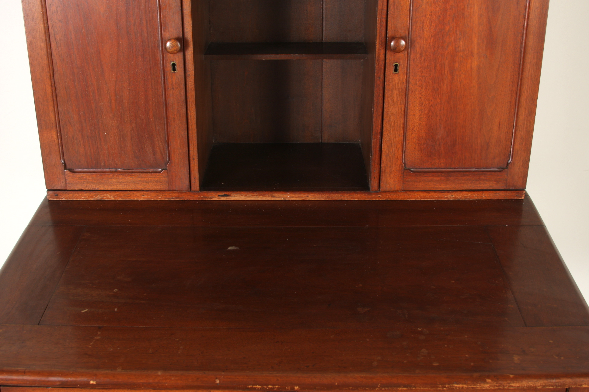 Mid 19c Walnut Plantation Desk