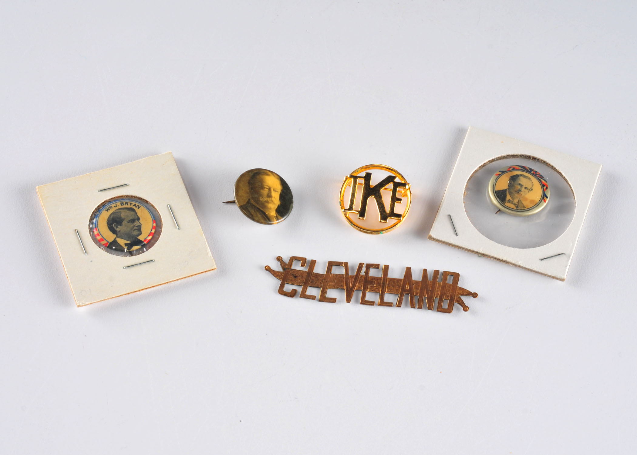 Vintage And Antique Political Buttons