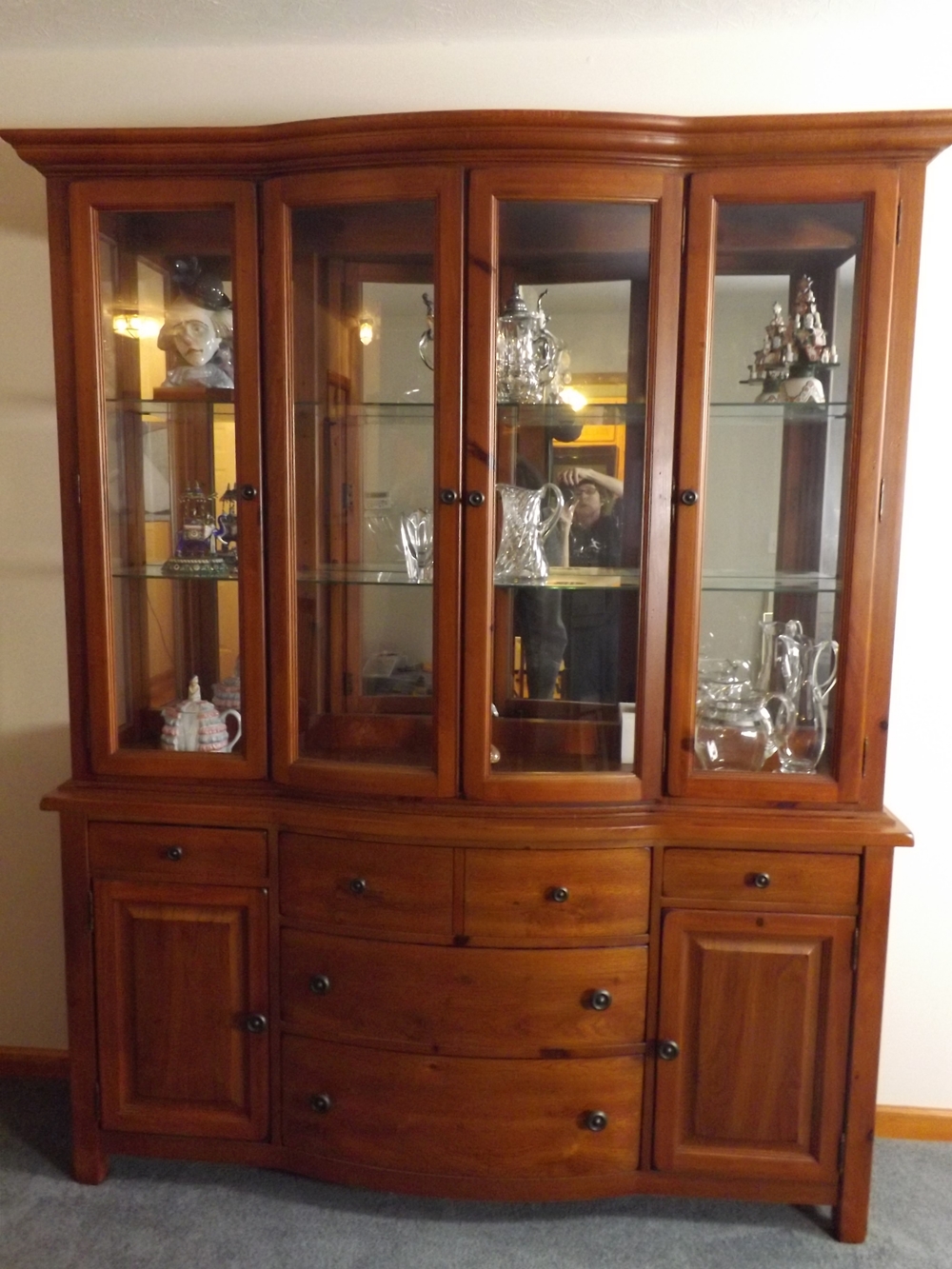 Broyhill Continental Tapestry Cabinet