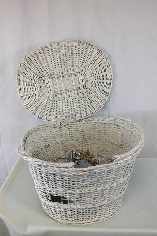 Collection of Vintage and Contemporary Dolls 