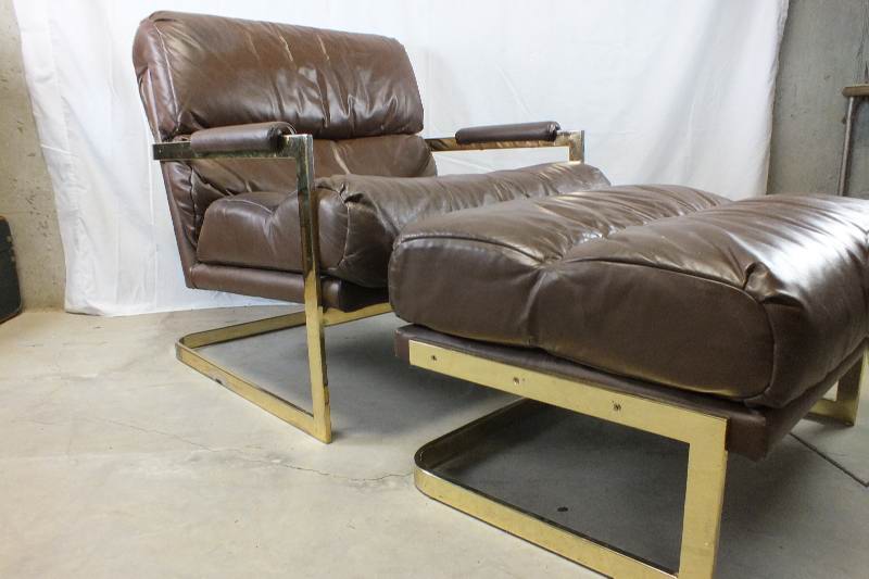 Vintage metal and vinyl furniture set