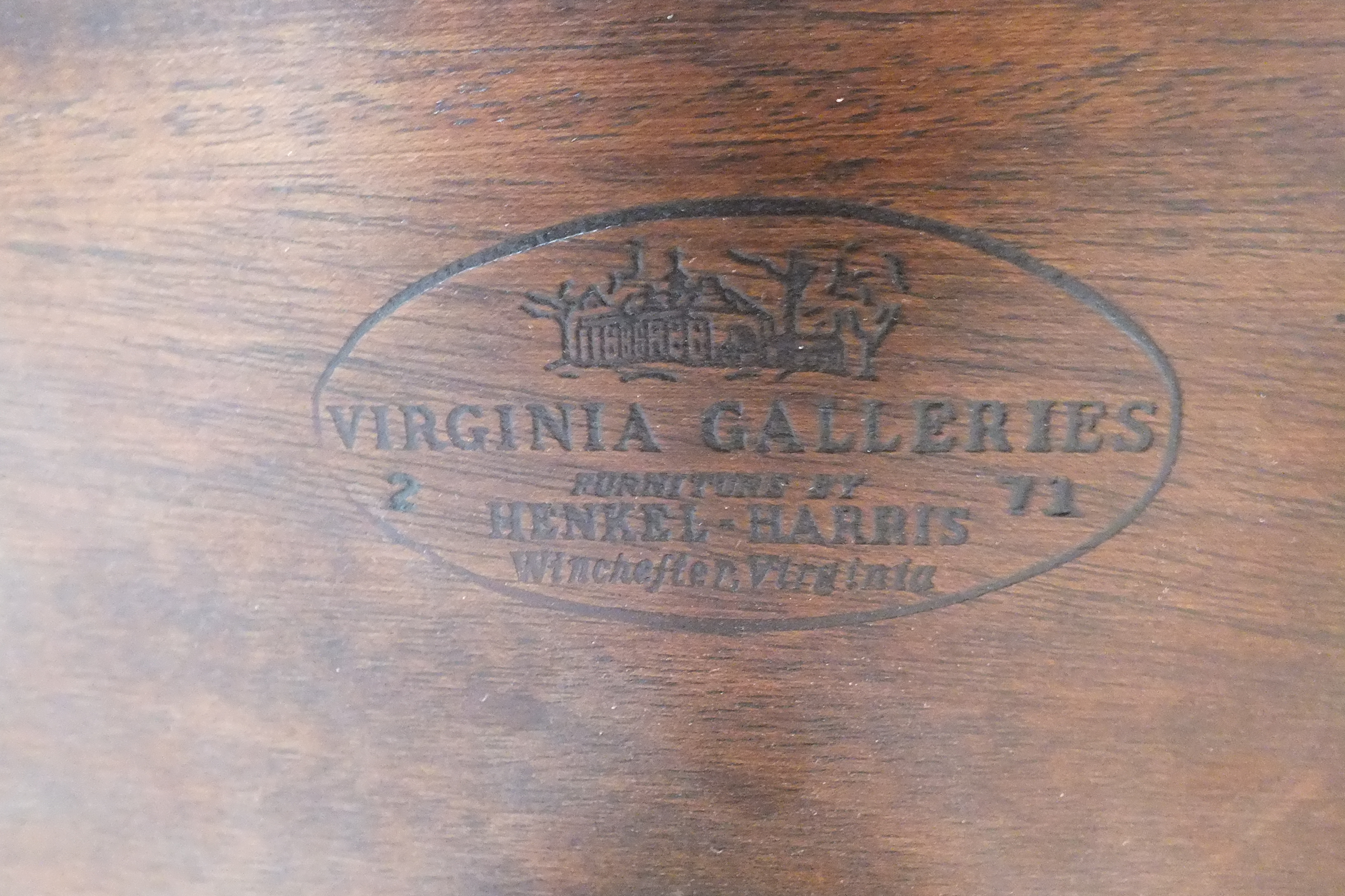 A Henkle Harris Early American walnut tripod table 