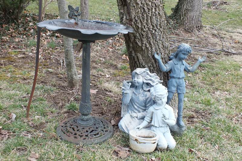 Lawn and garden ornaments