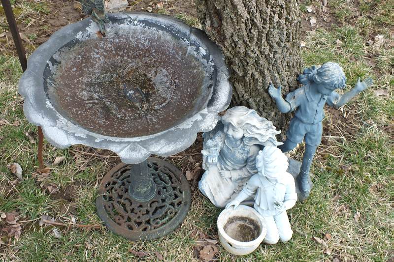 Lawn and garden ornaments