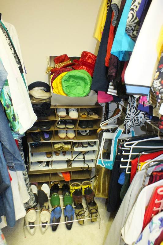 Contents of Ladies closet