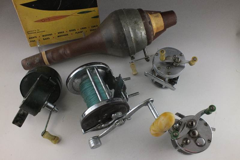 Collection of vintage fishing reels