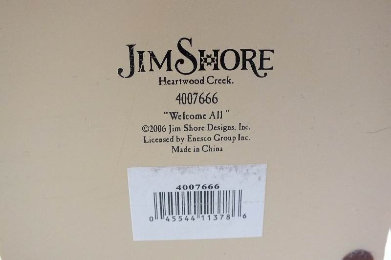 A 2004 Jim Shore Heartwood Creek Noah's Ark entitled, "And Noah Did All That the Lord Commanded Him" model # 1187307