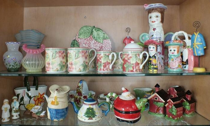 Lot of Various Home Decor Items