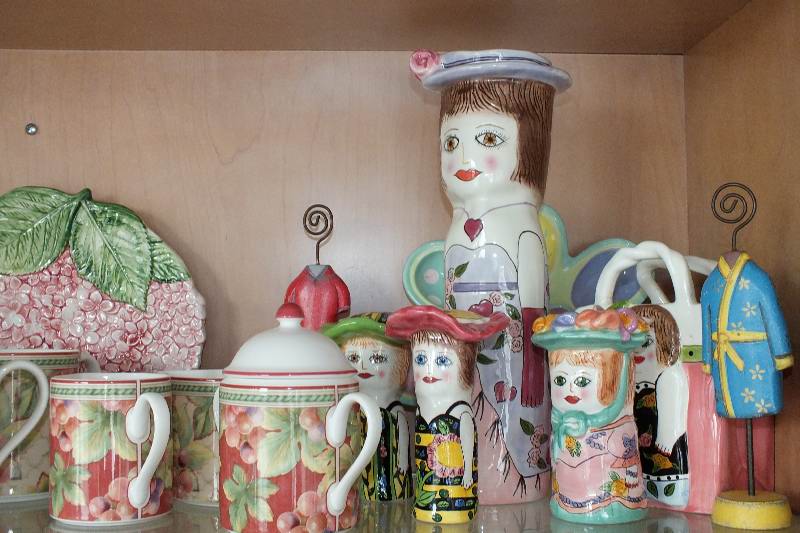 Lot of Various Home Decor Items