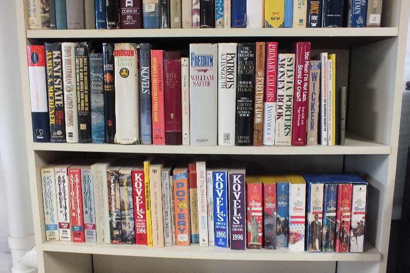 Contents found on 6 shelves of bookcase 