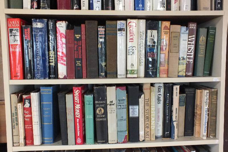 The books found on seven shelves