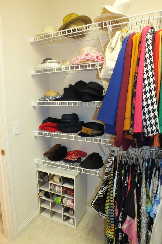 Ladies Closet Contents
