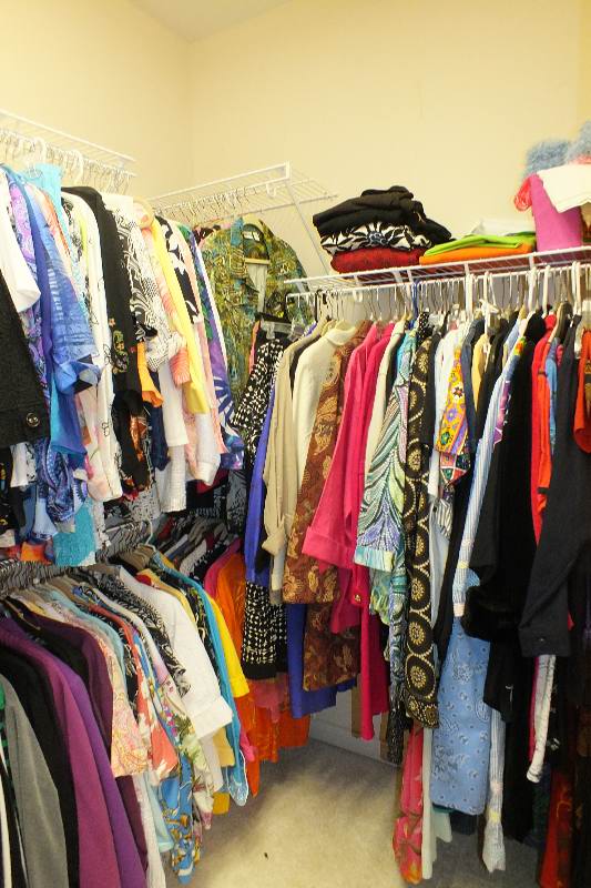 Ladies Closet Contents