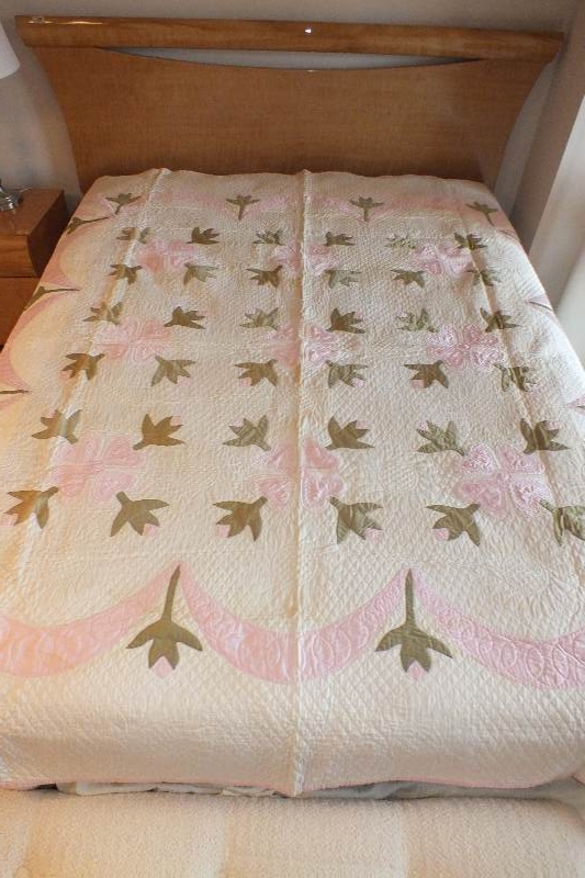 Vintage White Cotton Quilt
