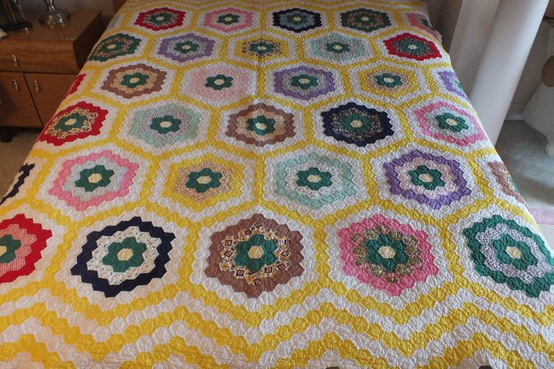 Vintage Hand Sewn Honeycomb Design Cotton Quilt