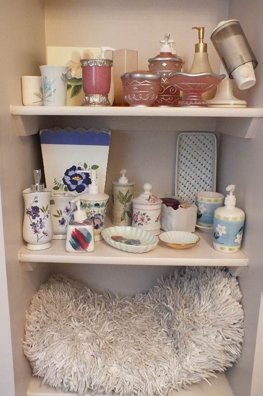 Generous assortment of Bathroom accessories