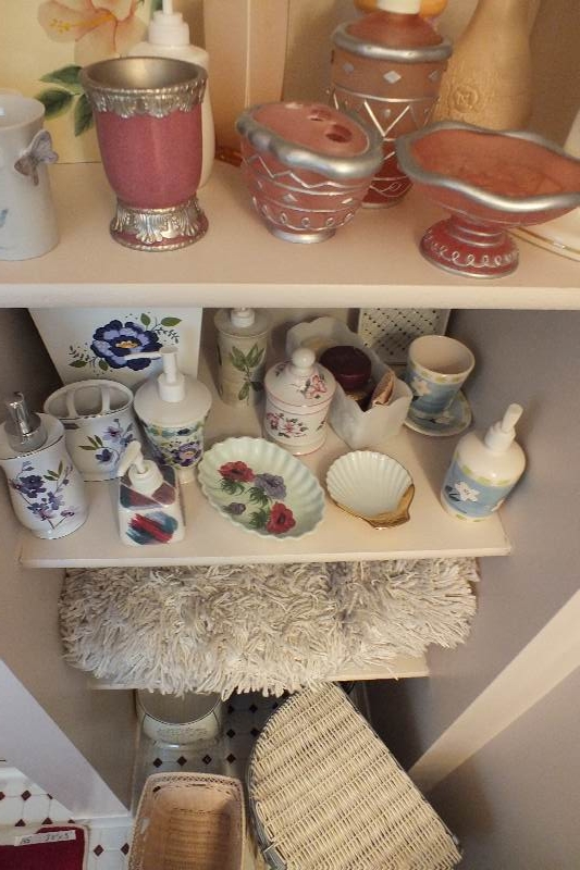 Generous assortment of Bathroom accessories