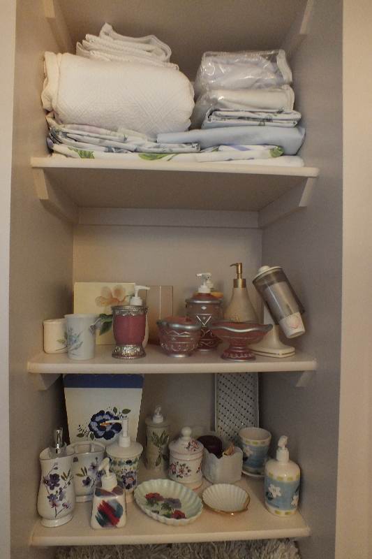 Generous assortment of Bathroom accessories