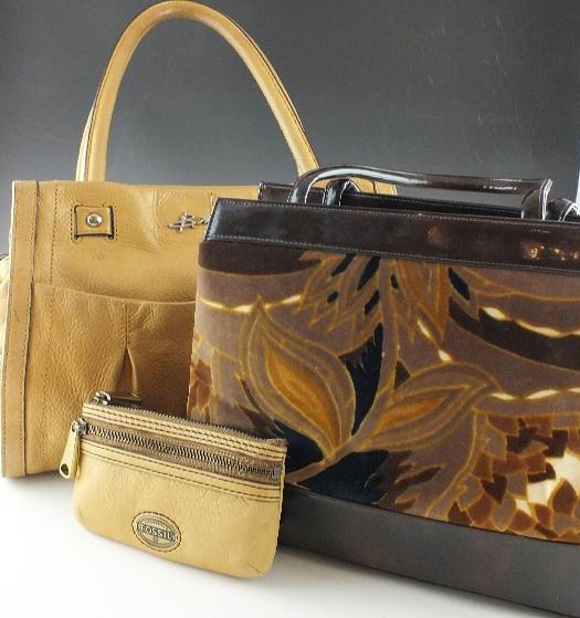 Textured Leather Handbag with Removeable Strap and Leather Fossil Change Purse