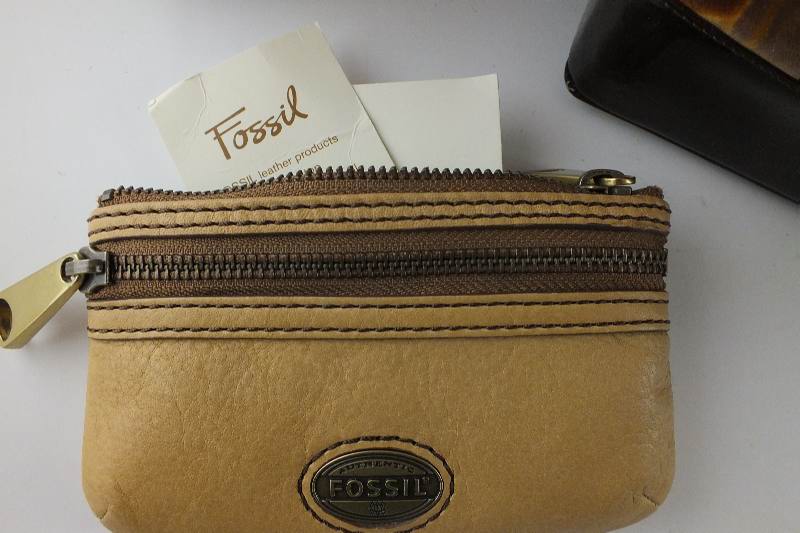 Textured Leather Handbag with Removeable Strap and Leather Fossil Change Purse