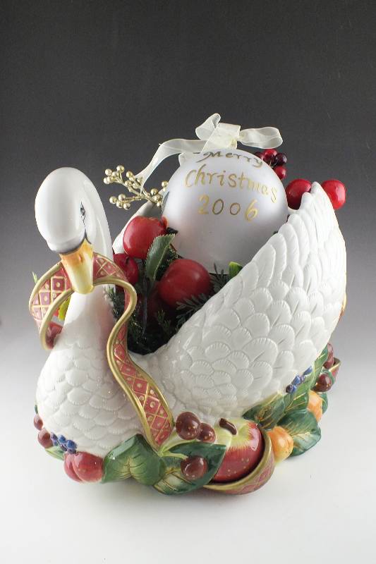 Ceramic Swan Figural