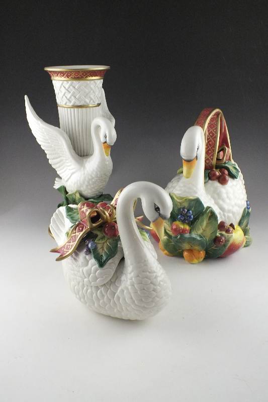 Ceramic Swan Figural