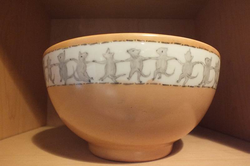 Grouping of Mixing Bowls, Pitcher and Vase