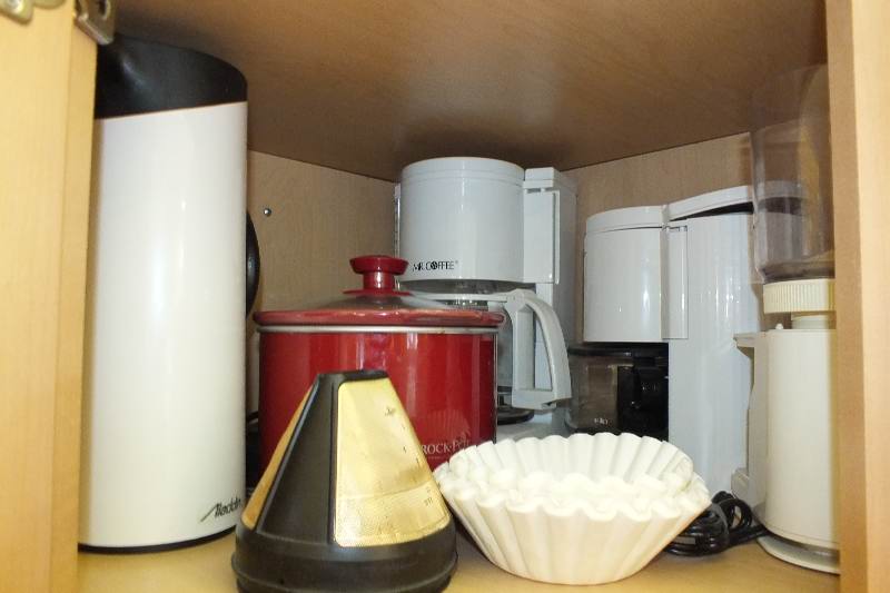 Collection of Kitchen Appliances