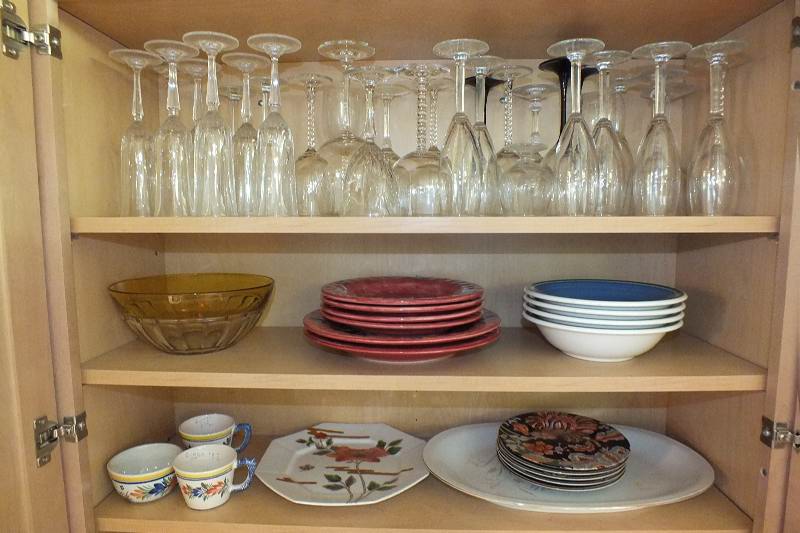 Glassware, Dishes and Bowl Grouping 